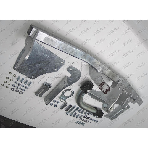 S078A GALIA Полностью оцинкованный фаркоп на Suzuki Swift хетчбек 3/5 дверей 2005-2009, кроме 4WD, Opel Agila B 2008-2014, Suzuki Splash 2008-2015. Шар перекрывает противотуманную фару. Тип шара: A. Невидимый вырез бампера. Нагрузки: 1100/60 кг, масса фар