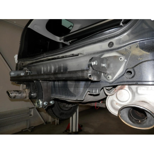 S103A GALIA Полностью оцинкованный фаркоп на Subaru Forester 2007-2013. Тип шара: A. Невидимый вырез бампера. Нагрузки: 2200/80 кг, масса фаркопа 16,02 кг