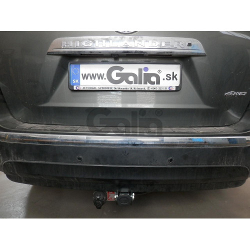 T068C GALIA Полностью оцинкованный фаркоп на Toyota Highlander 2010-2014. Тип шара: C (горизонтальный съемный). Требуется подрезка бампера. Нагрузки: 2500/120 кг, масса фаркопа 19,97 кг
