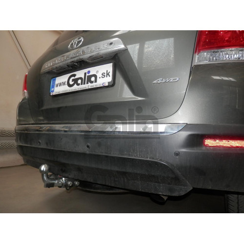T068C GALIA Полностью оцинкованный фаркоп на Toyota Highlander 2010-2014. Тип шара: C (горизонтальный съемный). Требуется подрезка бампера. Нагрузки: 2500/120 кг, масса фаркопа 19,97 кг