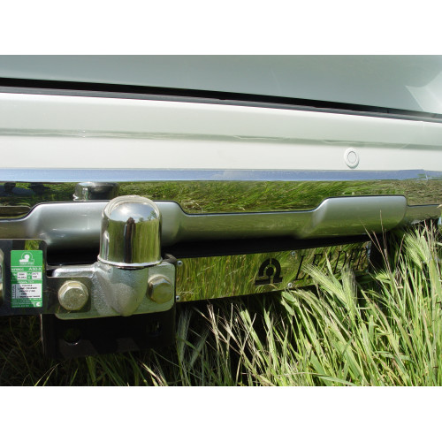 T113-F(N) Лидер-плюс ТСУ (с металлич. пластиной) для Toyota Land Cruiser Prado J120 2002-2009, Toyota Land Cruiser Prado J150 2009-2023, Lexus GX 470 2002-2009, Lexus GX 460 2009-2023 без выреза бампера. Нагрузки: 2000/100 кг, масса фаркопа 18,92 кг (без 