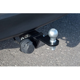 TRV-13-991122.00 PT GROUP Фаркоп на Toyota RAV4 2013-2019. Требуется подрезка бампера. Тип шара: E (легкосъемный шар под квадрат). Нагрузки: 2000/60 кг, масса фаркопа 21