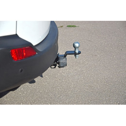 TRV-13-991122.00 PT GROUP Фаркоп на Toyota RAV4 2013-2019. Требуется подрезка бампера. Тип шара: E (легкосъемный шар под квадрат). Нагрузки: 2000/60 кг, масса фаркопа 21