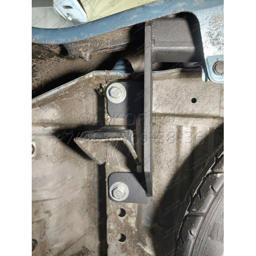 H.T79.A HALTY Фаркоп на Toyota Wish 2WD/4WD 2003-2009, 2009-2017 без подрезки бампера. Тип шара: A. Нагрузки: 750/75 кг, масса фаркопа 15,3 кг