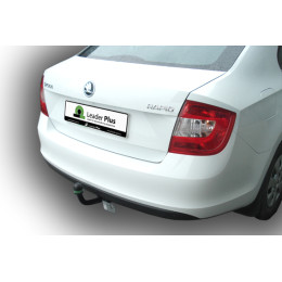 V125-A Лидер-плюс ТСУ для Volkswagen Polo седан 2010-2020, Polo лифтбек 2020-2022, Skoda Rapid лифтбек 2012-2020, 2020-2022. Требуется подрезка бампера. Нагрузки: 1000/75 кг, масса 