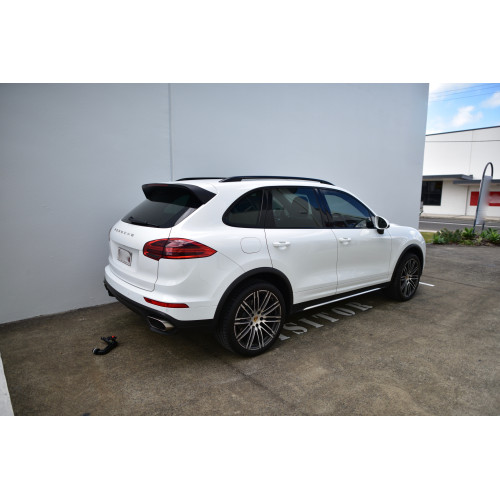 321736600001 WESTFALIA Фаркоп на Volkswagen Touareg 2002-2010, 2010-2018, Porsche Cayenne 2002-2010, 2010-2017. Быстросъемное вертикальное крепление шара на ключе. Нагрузки 3500/140 кг, масса фаркопа 34 кг