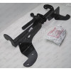 7840 Трейлер Фаркоп для Toyota Corolla E150 седан 2007-2013, Toyota Corolla E170 седан 2WD 2013-2019. Требуется подрезка бампера. Тип шара: A. Нагрузки: 1200/60 кг, масса фаркопа 16,2 кг (без электрики в комплекте)