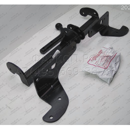 7840 Трейлер Фаркоп для Toyota Corolla E150 седан 2007-2013, Toyota Corolla E170 седан 2WD 2013-2019. Требуется подрезка бампера. Тип шара: A. Нагрузки: 1200/60 кг, масса фаркоп