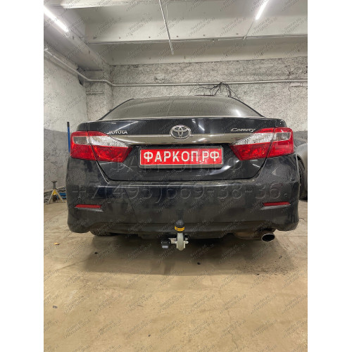 92516-A MOTODOR Фаркоп с оцинкованным шаром на Toyota Camry V40 2006-2011 (без выреза в бампере), V50 2011-2018 (невидимый вырез бампера). Тип шара: A. Нагрузки: 1200/75 кг, масса фаркопа 17,5 кг (без электрики в комплекте)