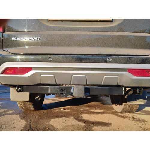 FA 0290-E Бизон Фаркоп на Mitsubishi Pajero Sport III рестайлинг 2021- без подрезки бампера. Тип шара: E (легкосъемный шар под квадрат). Нагрузки: 3200/120 кг. Не комплектуется электрикой