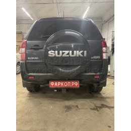 FA 0375-E Бизон Фаркоп на Suzuki Grand Vitara II 5 дверей 2005-2015. Требуется подрезка бампера. Тип шара: E (легкосъемный шар под квадрат). Нагрузки: 2600/120 кг. Не 