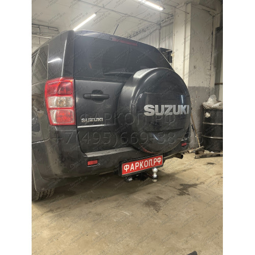 FA 0375-E Бизон Фаркоп на Suzuki Grand Vitara II 5 дверей 2005-2015. Требуется подрезка бампера. Тип шара: E (легкосъемный шар под квадрат). Нагрузки: 2600/120 кг. Не комплектуется электрикой