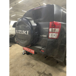 FA 0375-E Бизон Фаркоп на Suzuki Grand Vitara II 5 дверей 2005-2015. Требуется подрезка бампера. Тип шара: E (легкосъемный шар под квадрат). Нагрузки: 2600/120 кг. Не 