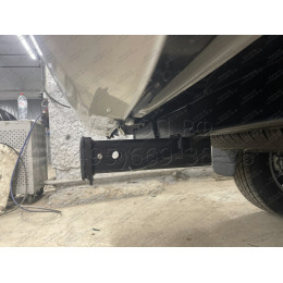 FA 0971-E Бизон Фаркоп на Toyota Hilux 2015-, JAC T6 2019-, JAC T8 2019-, JAC T8 Pro 2023-, Sollers ST6 2023-, Sollers ST8 2024- без подрезки бампера. Тип шара: E (легкосъемный шар под квадрат