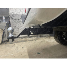 FA 0971-E Бизон Фаркоп на Toyota Hilux 2015-, JAC T6 2019-, JAC T8 2019-, JAC T8 Pro 2023-, Sollers ST6 2023-, Sollers ST8 2024- без подрезки бампера. Тип шара: E (легкосъемный шар под квадрат