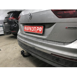 2155-A ORIS Фаркоп на Skoda Kodiaq 2017-2023, Volkswagen Tiguan II 2016-2024, Skoda Karoq 2017-, Seat Ateca 2016- без выреза в бампере. Тип шара: A. Нагрузки: 2530/100 кг, масса фаркопа 18 кг (без