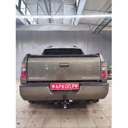 FA 0973-E Бизон Фаркоп на Honda Ridgeline 2005-2014 без подрезки бампера. Тип шара: E (легкосъемный шар под квадрат). Нагрузки: 3200/120 кг. Не комплектуется элек