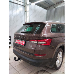 2155-A ORIS Фаркоп на Skoda Kodiaq 2017-2023, Volkswagen Tiguan II 2016-2024, Skoda Karoq 2017-, Seat Ateca 2016- без выреза в бампере. Тип шара: A. Нагрузки: 2530/100 кг, масса фаркопа 18 кг (без