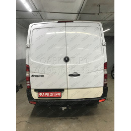 MB 06 AVTOS Фаркоп на Mercedes Sprinter одинарные колеса, без ступеньки, база 3250 мм / 4325 мм 2006-2019, 2019-. Требуется подрезка бампера. Тип шара: F. Нагрузки: 3500/140