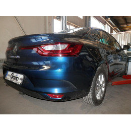 R100A GALIA Полностью оцинкованный фаркоп на Renault Megane GrandCoupe седан 2016-. Подрозетник убирается за бампер. Тип шара: A. Невидимый вырез бампера. Нагру