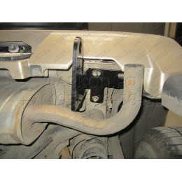 FA 0852-E Бизон Фаркоп на Suzuki Grand Vitara 3 двери 2005-2015 без подрезки бампера. Тип шара: E (легкосъемный шар под квадрат). Нагрузки: 2500/120 кг. Не комплекту