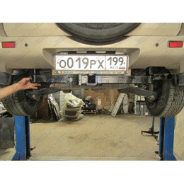 FA 0852-E Бизон Фаркоп на Suzuki Grand Vitara 3 двери 2005-2015 без подрезки бампера. Тип шара: E (легкосъемный шар под квадрат). Нагрузки: 2500/120 кг. Не комплекту