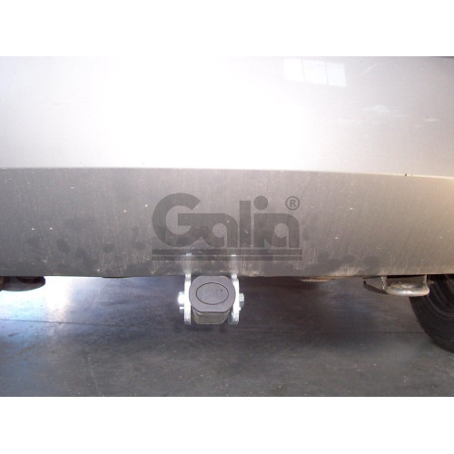 S081C GALIA Полностью оцинкованный фаркоп на Skoda Fabia хетчбек 2000-2007, 2007-2014. Подрозетник убирается за бампер. Тип шара: C (горизонтальный съемный). Невидимый вырез бампера. Нагрузки: 1200/50 кг, масса фаркопа 14,17 кг