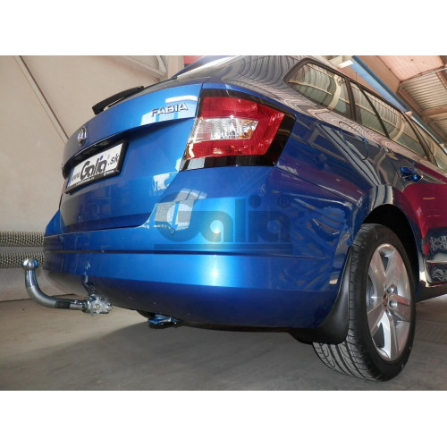 S111A GALIA Полностью оцинкованный фаркоп на Skoda Fabia универсал 2015-2021. Подрозетник убирается за бампер. Тип шара: A. Невидимый вырез бампера. Нагрузки: 1200/75 кг, масса фаркопа 11,32 кг