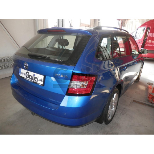 S111A GALIA Полностью оцинкованный фаркоп на Skoda Fabia универсал 2015-2021. Подрозетник убирается за бампер. Тип шара: A. Невидимый вырез бампера. Нагрузки: 1200/75 кг, масса фаркопа 11,32 кг