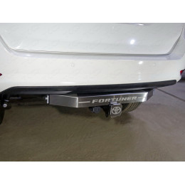 TCU00097 ТСС Фаркоп на Toyota Fortuner 2017- с накладкой с надписью Fortuner. Подрезка ушка крепления бампера. Тип шара: E (шаровый узел под американский квадр