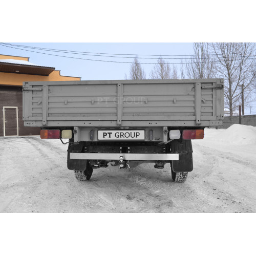UPK-08-991124.00 PT GROUP Фаркоп с нержавеющей накладкой на УАЗ пикап 2008-, УАЗ Профи 2017- без подрезки бампера. Тип шара: E (легкосъемный шар под квадрат). Нагрузки: 1600/100 кг, масса фаркопа 19,6 кг (без электрики в комплекте)
