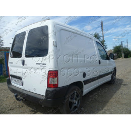 2527-A ORIS Фаркоп на Citroen Berlingo I 1996-2008, Peugeot Partner I 1996-2008. Необходима подрезка бампера. Тип шара: A. Нагрузки: 1100/75 кг, масса фаркопа 12 кг (без электрики