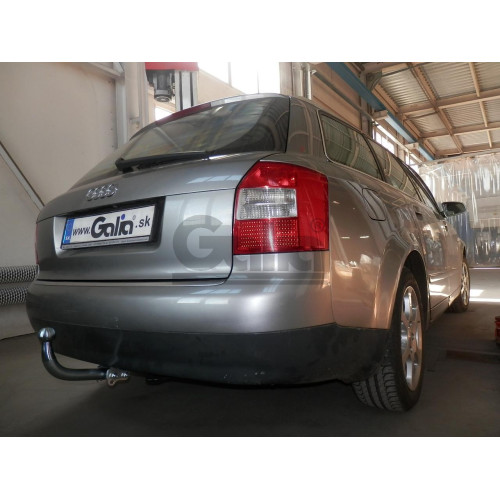 A036A GALIA Полностью оцинкованный фаркоп на Audi A4 седан/универсал (Avant) 2000-2007, включая 4WD (Quattro), SEAT Exeo седан/универсал 2009-2013. Подрозетник убирается за бампер. Тип шара: A. Невидимый вырез бампера. Нагрузки: 2100/100 кг, масса фаркопа