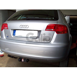 A045C GALIA Полностью оцинкованный фаркоп на Audi A3 Sportback хетчбек 5 дверей 2004-2008, 2008-2013. Тип шара: C (горизонтальный съемный). Подрезка бампера. Нагруз