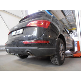 A046A GALIA Полностью оцинкованный фаркоп на Audi Q5 2008-2016. Подрозетник убирается за бампер. Тип шара: A. Невидимый вырез бампера. Нагрузки: 2400/80 кг, м