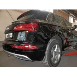 A050A GALIA Полностью оцинкованный фаркоп на Audi Q5 2017-2024, Audi Q5 Sportback 2021-2024. Подрозетник убирается за бампер. Тип шара: A. Невидимый вырез бампера. Наг