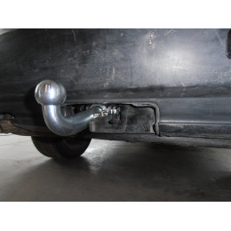 B014C GALIA Полностью оцинкованный фаркоп на BMW X3 E83 2004-2010. Подрозетник убирается за бампер. Тип шара: C (горизонтальный съемный). Установка без выр
