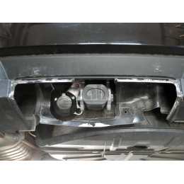 B014C GALIA Полностью оцинкованный фаркоп на BMW X3 E83 2004-2010. Подрозетник убирается за бампер. Тип шара: C (горизонтальный съемный). Установка без выр