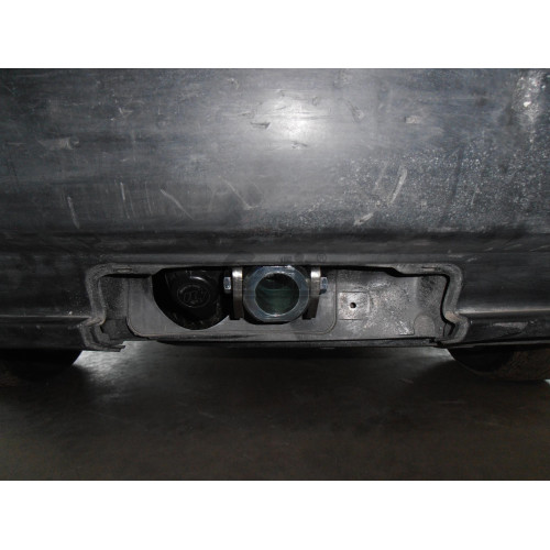 B014C GALIA Полностью оцинкованный фаркоп на BMW X3 E83 2004-2010. Подрозетник убирается за бампер. Тип шара: C (горизонтальный съемный). Установка без выреза бампера. Нагрузки: 2000/100 кг, масса фаркопа 12,17 кг
