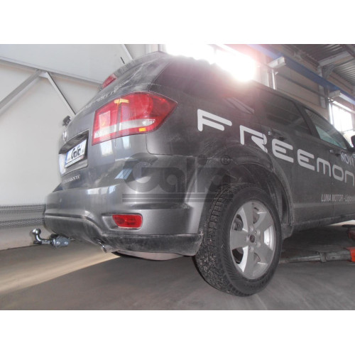 D042C GALIA Полностью оцинкованный фаркоп на Dodge Journey 2008-2020, FIAT Freemont 2011-2020 2WD/4WD, кроме авто с запаской снизу. Тип шара: C (горизонтальный съемный). Подрезка бампера. Нагрузки: 1600/80 кг, масса фаркопа 15,37 кг