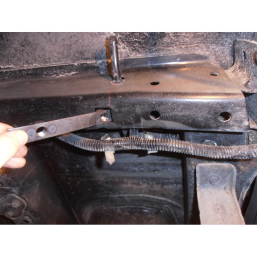 D042C GALIA Полностью оцинкованный фаркоп на Dodge Journey 2008-2020, FIAT Freemont 2011-2020 2WD/4WD, кроме авто с запаской снизу. Тип шара: C (горизонтальный съемный). Подрезка бампера. Нагрузки: 1600/80 кг, масса фаркопа 15,37 кг