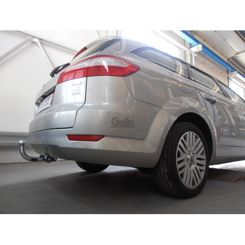 F115A GALIA Полностью оцинкованный фаркоп на Ford Mondeo седан/универсал 2007-2014. Подрозетник убирается за бампер. Тип шара: A. Невидимый вырез бампера. Нагрузки: 2000/80 кг, масса фаркопа 15,82 кг