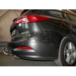 F135A GALIA Полностью оцинкованный фаркоп на Ford Focus 4 универсал 2018-. Тип шара: A. Невидимый вырез бампера. Нагрузки: 1800/100 кг, масса фаркопа 15,12 кг