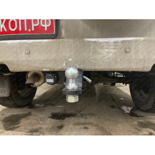 FA 0855-E Бизон Фаркоп на UAZ Patriot / УАЗ Патриот 2015- без подрезки бампера. Тип шара: E (легкосъемный шар под квадрат). Нагрузки: 3000/100 кг. Не комплектуется электрикой
