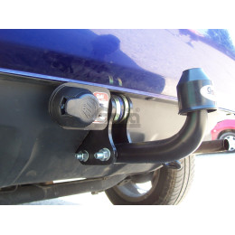 H017A GALIA Полностью оцинкованный фаркоп на Honda HR-V 1999-2001. Особенности: задние фары прямоугольной формы. Тип шара: A. Невидимый вырез бампера. Нагр