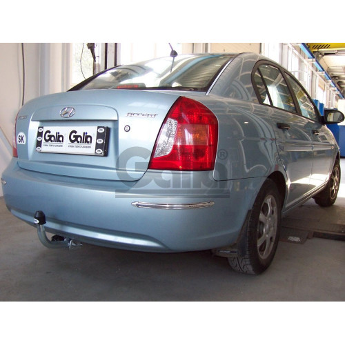 H071C GALIA Полностью оцинкованный фаркоп на Hyundai Accent 2006-2010, кроме сборки ТагАЗ. Тип шара: C (горизонтальный съемный). Установка без снятия и выреза бампера. Нагрузки: 1200/50 кг, масса фаркопа 15,1 кг