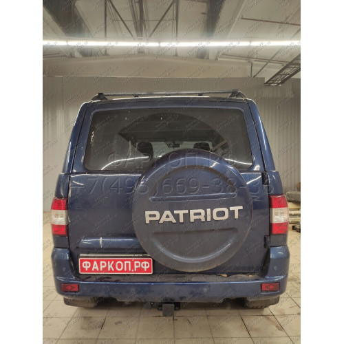 FA 0855-E Бизон Фаркоп на UAZ Patriot / УАЗ Патриот 2015- без подрезки бампера. Тип шара: E (легкосъемный шар под квадрат). Нагрузки: 3000/100 кг. Не комплектуется электрикой