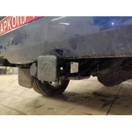 FA 0855-E Бизон Фаркоп на UAZ Patriot / УАЗ Патриот 2015- без подрезки бампера. Тип шара: E (легкосъемный шар под квадрат). Нагрузки: 3000/100 кг. Не комплектуе