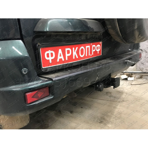 FA 0855-E Бизон Фаркоп на UAZ Patriot / УАЗ Патриот 2015- без подрезки бампера. Тип шара: E (легкосъемный шар под квадрат). Нагрузки: 3000/100 кг. Не комплектуется электрикой