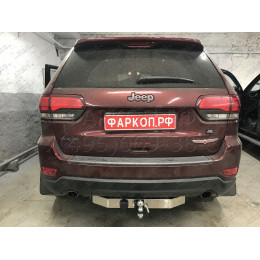 JGC-13-991124.00 PT GROUP Фаркоп с нержавеющей накладкой на Jeep Grand Cherokee IV WK2 2014-2021 без подрезки бампера. Тип шара: E (легкосъемный шар под квадрат). Нагруз